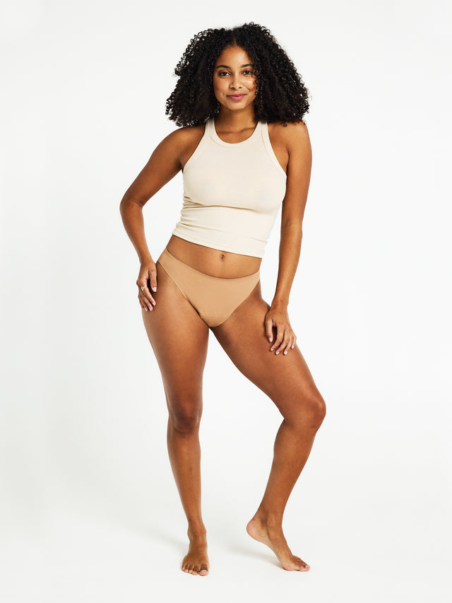 ANHLLMTNYW_MB_Seamfree_Hi_Leg_Tawny_80_Model_Cameron_10-S.jpg
