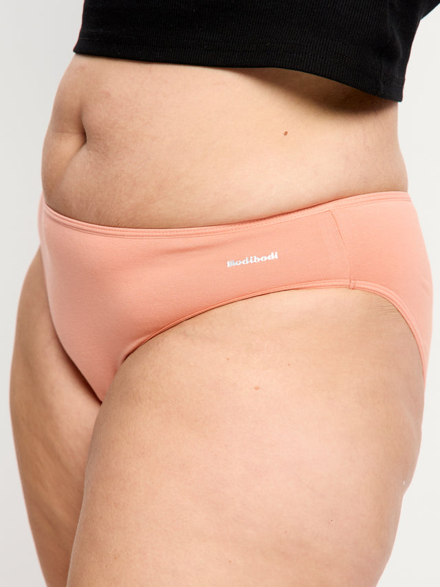 BSTALMCLAW_MB_Basic_Cheeky_Bikini_Light_Moderate_Clay_1794_Kaitlyn_16-XL.jpg