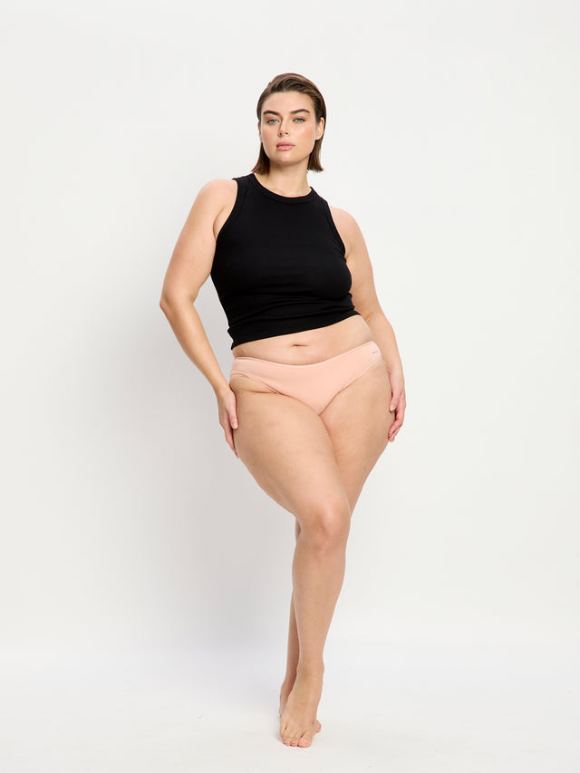 Basic Cheeky Bikini Light-Moderate Dust 3 Pack