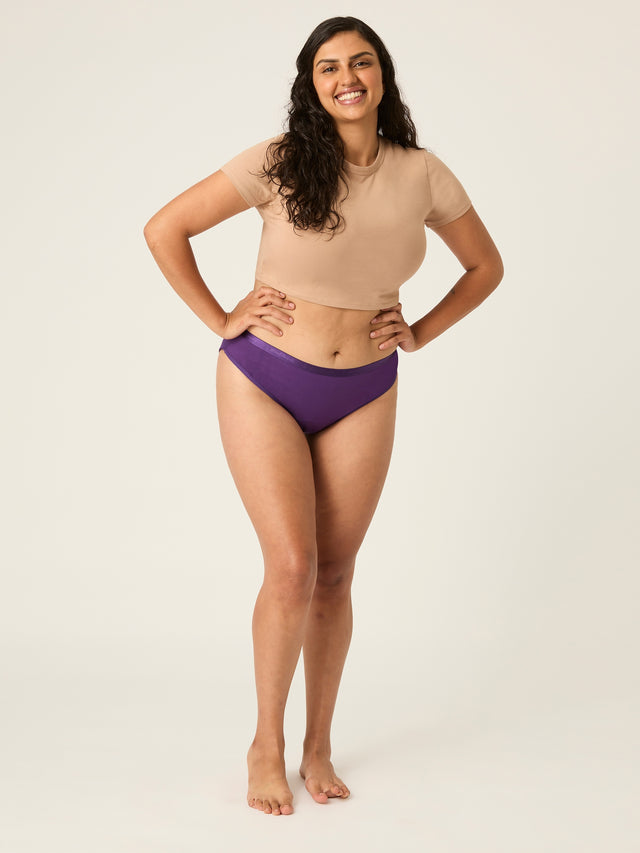 CLBIHOEHLW-MB_Classic_Bikini_HO_Helio-0429_model_Mays_16-XL.jpg
