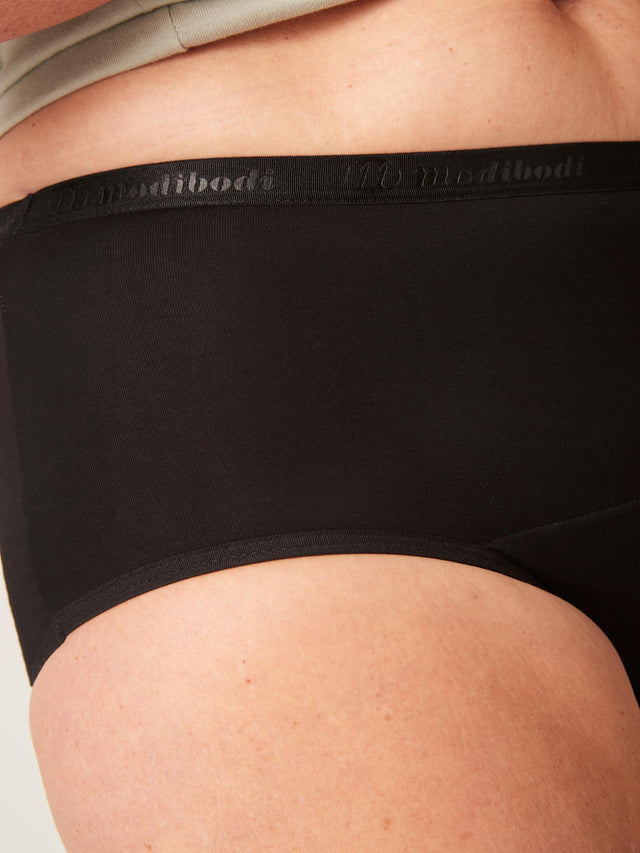 Classic Full Brief Heavy-Overnight Black