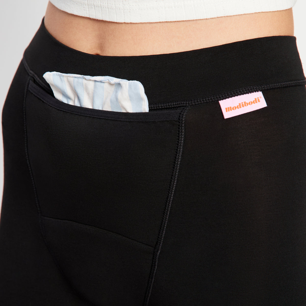 Period Teen Sleep Short with Heat Pack - Super in Black | Modibodi ...